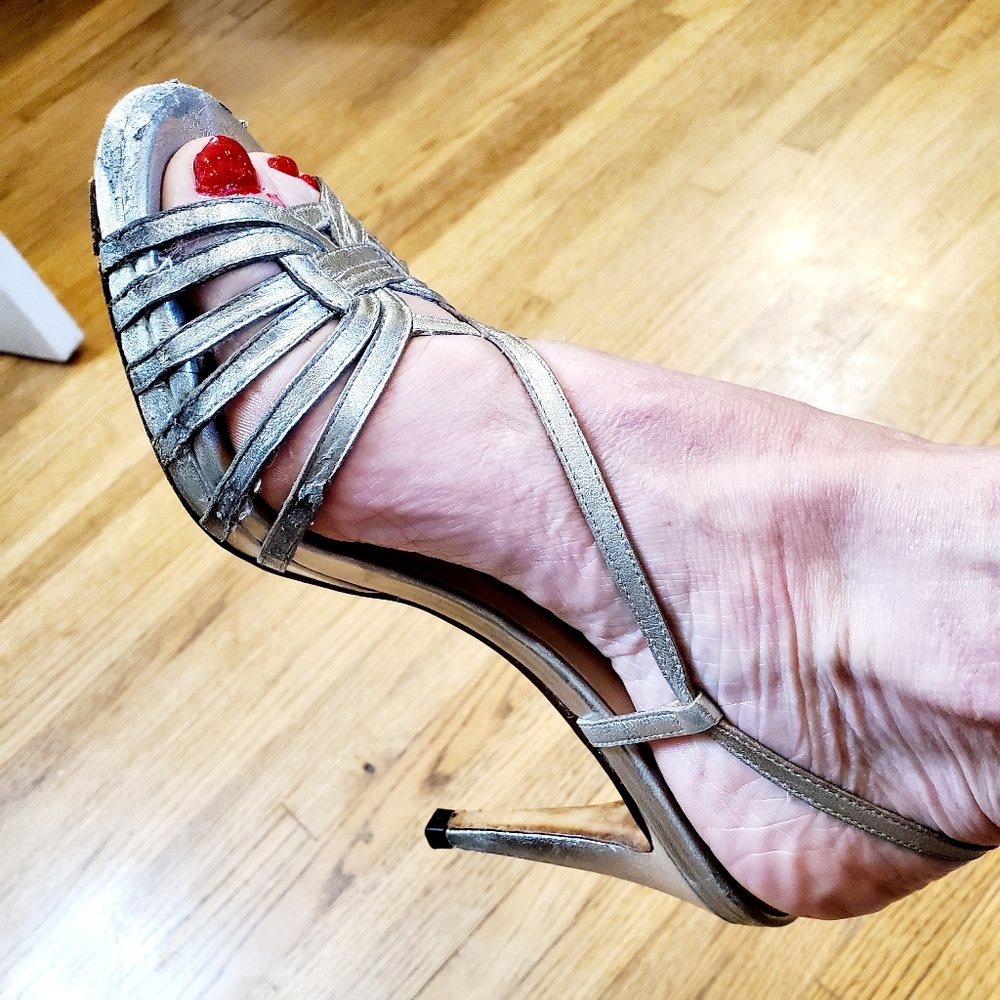 Cole Hahn silver sling back peep toe